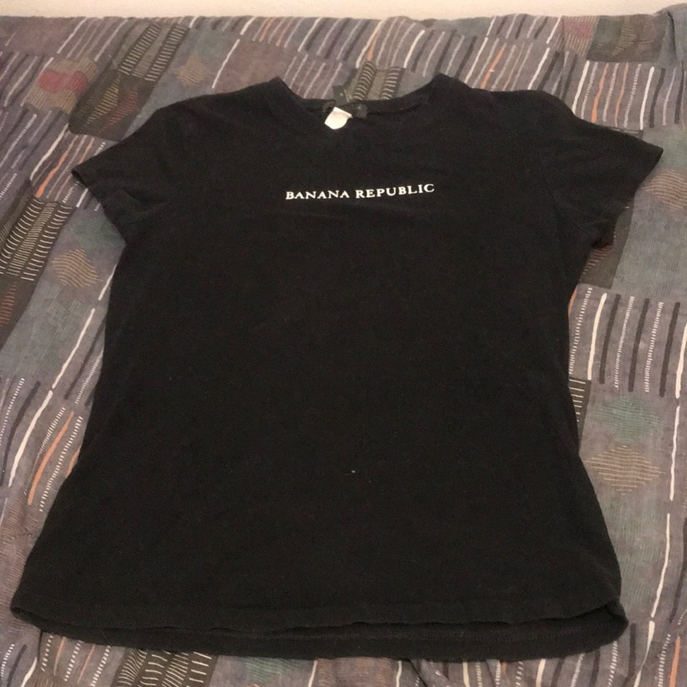Banana republic black tee